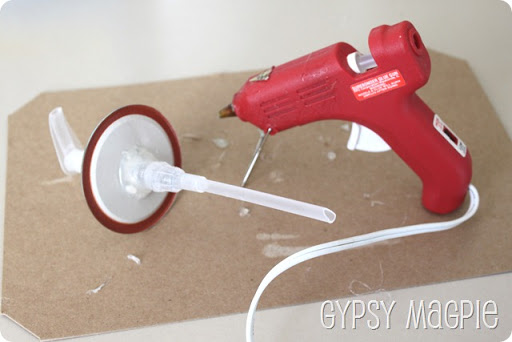 How to make a mason jar soap dispenser {Gypsy Magpie}