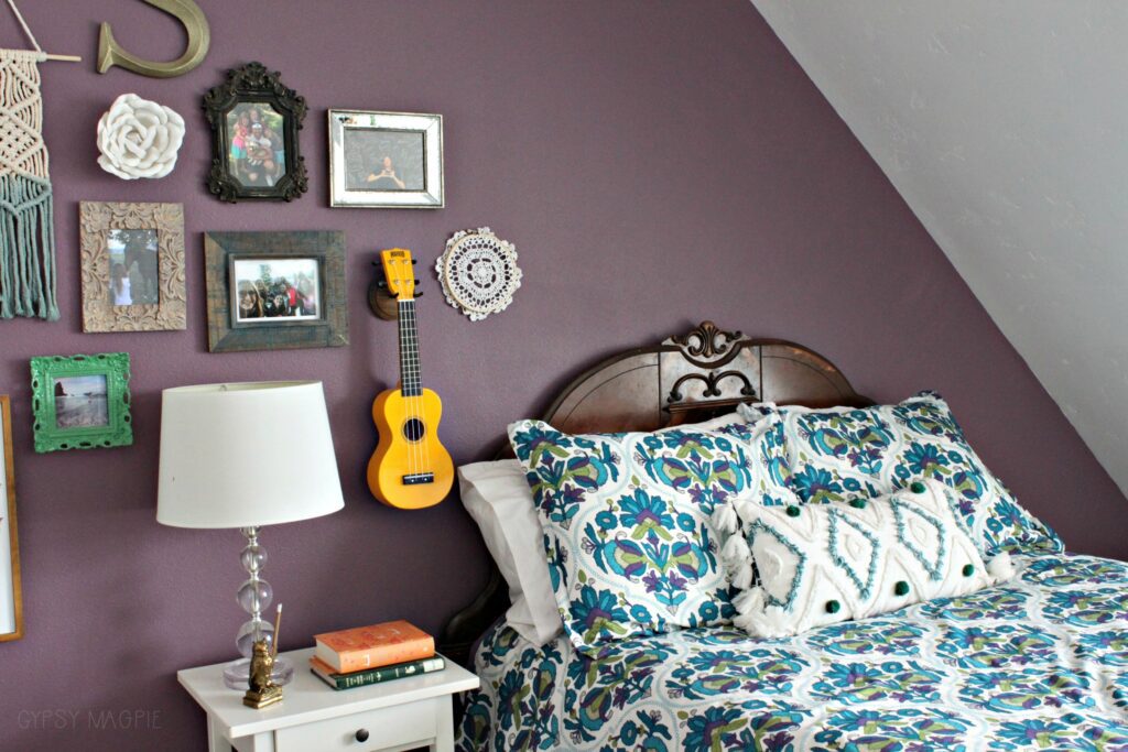 Teen boho bedroom with eclectic gallery wall | Gypsy Magpie