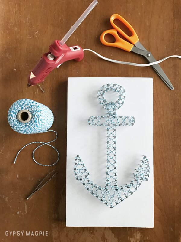 String art is so fun! Come see how to make this DIY anchor string art over at Gypsy Magpie! | Gypsy Magpie