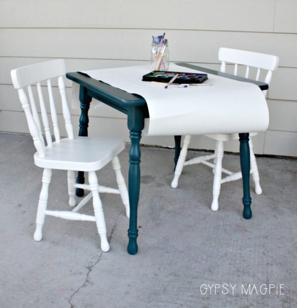 I'm loving how this peacock blue kids table and chair set turned out! So fun! | Gypsy Magpie