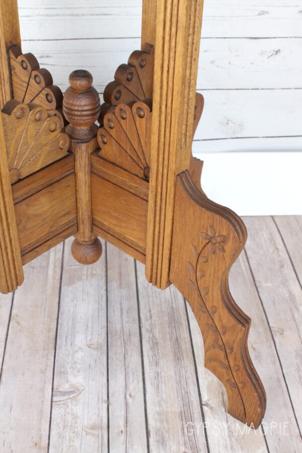 Gah! The details on this Eastlake table make me happy! | Gypsy Magpie