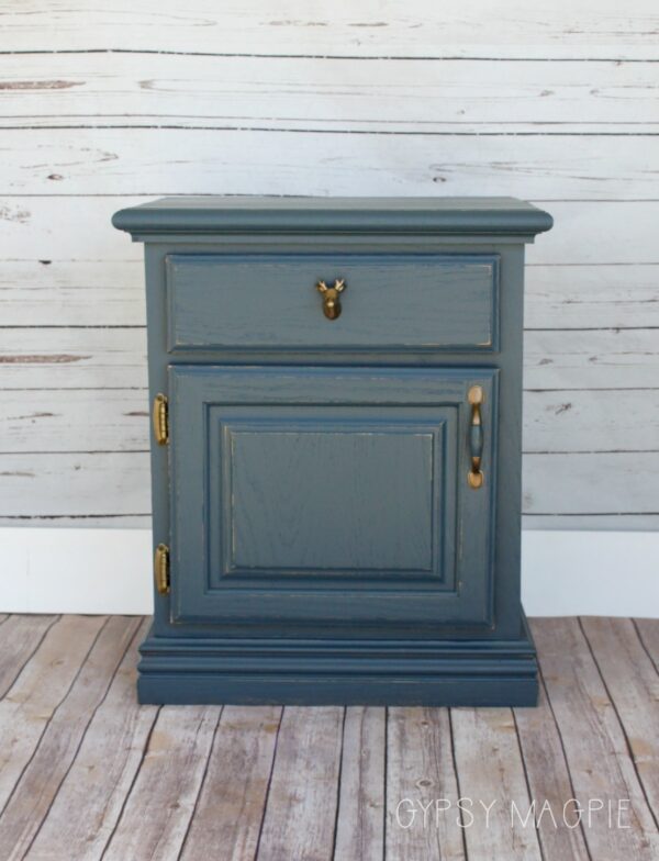 Navy blue nightstand with adorable deer head handle | Gypsy Magpie