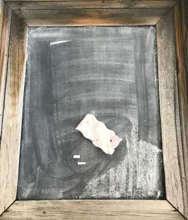 Always season your DIY chalkboard so you don't get ghostwriting later! | Gypsy Magpie