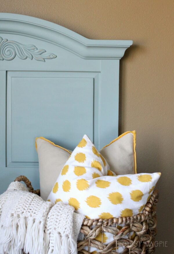 This darling twin headboard is painted in French Lane by Amulent Paint | Gypsy Magpie