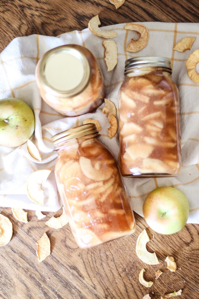 delicious and beautiful apple pie filling | gypsy magpie