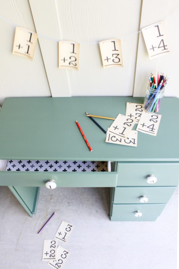 Sweet little desk makeover | gypsy magpie