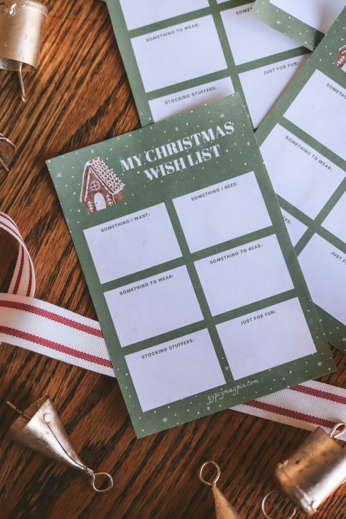 These free printable lists are so sweet and easy!